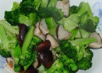 【中華美食】【小招粵味廚房 】香菇炒西蘭花