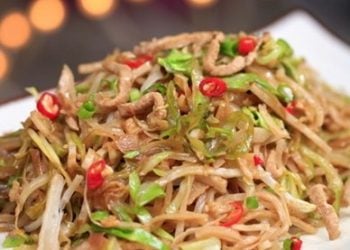 【中華美食】【小招粵味廚房】圓白菜蝦仁炒餅