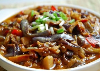 【中華美食】【小招粵味廚房】咸魚茄瓜煲