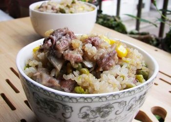 【中華美食】【小招粵味廚房】豌豆玉米排骨飯