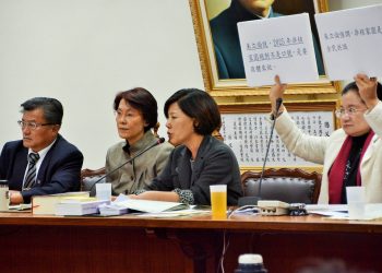 綠委突圍 立院初審通過核電廠執照到期不延役