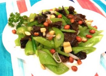 『粵』夏枯草白豆豬橫脷湯、有機絲瓜炒洋蔥雲耳