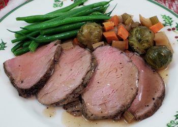 焗牛裡脊肉      冬菇豆腐意大利瓜     雪燕雪蓮子燉冰糖