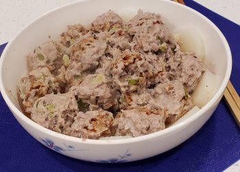 山藥蒸蝦肉丸       南乳炆蠔菇素菜