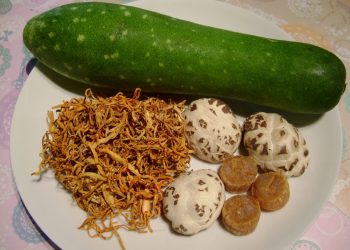 脆皮素鵝     日式生味噌鯛魚頭湯      蟲草花浸節瓜