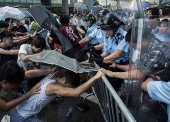 第318集_反送中鄉黑警合作