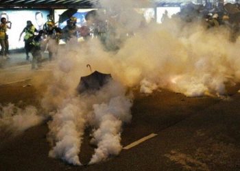 《唐人街》-“給香港年輕人世界諾貝爾和平獎”