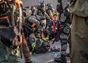 第362集_反送中抗爭者遭襲擊