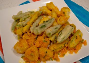 雜錦海鮮節瓜湯     金沙(鹹蛋黃)炒秋葵南瓜    竹笙鮑魚菇扒芥菜膽