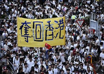 《唐人街》-“誰是真正賣國賊”