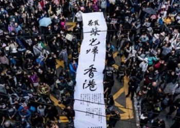 《唐人街》-“一國兩制”