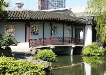 《唐人街》-“問答游戲”