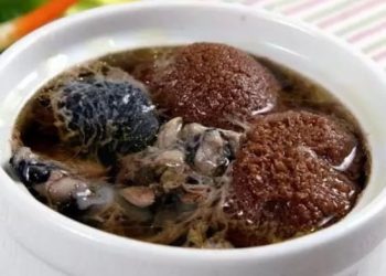 『粵』猴頭菇燉雞、雞蛋韭菜煎蠔餅