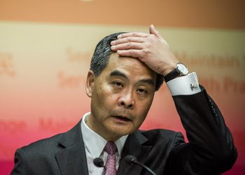 【烏龍茶餐廳】梁振英被爆大鑊的啟示