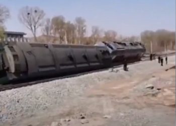 僅半個月 大陸再發生一起列車脫軌事故
