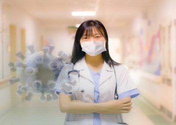英媒：“中共病毒”可在說話和呼吸時傳播 專家建議外出時帶口罩