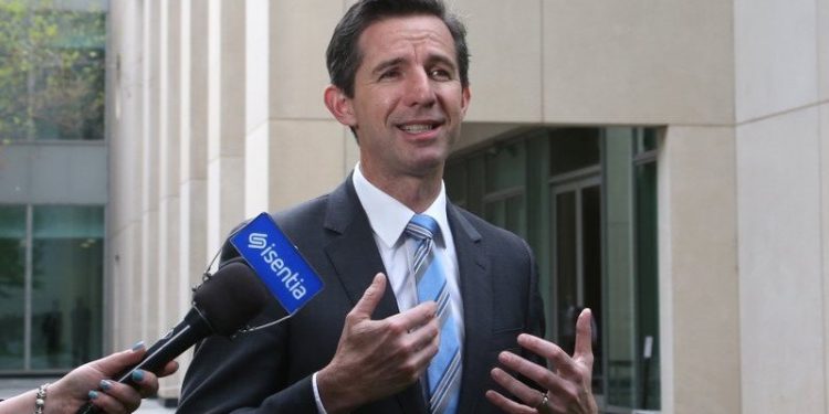 澳大利亞貿易部長西蒙·伯明翰（Simon Birmingham）（AP/美聯社）