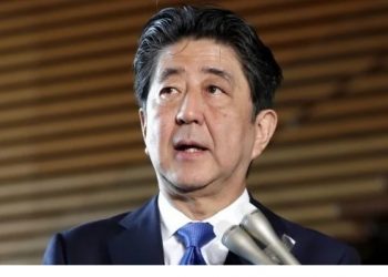 日相安倍正式宣佈全國延長「緊急事態宣言」至本月31日