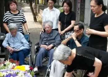 武漢人起訴當局隱瞞疫情遭打壓 陳光誠：加入全球訴訟 討伐中共