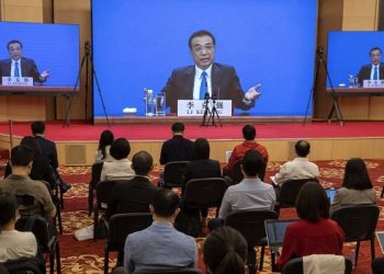 武漢人起訴當局隱瞞疫情遭打壓 陳光誠：加入全球訴訟 討伐中共