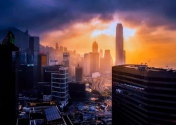 美國撤銷香港特殊經濟地位 “拒絕港版國安法風險”