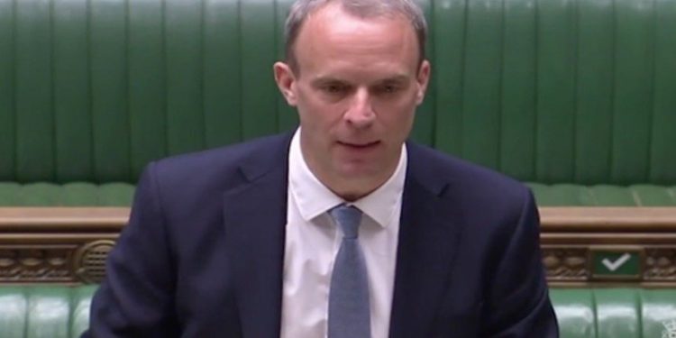英外相拉佈於7月20日宣佈,英無限期中止與港的引渡協議,並將對中共的武器禁運擴大到香港(網絡視頻截圖)。