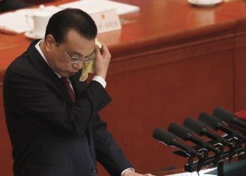 李克強承認經濟形勢嚴峻 警告就業壓力突出