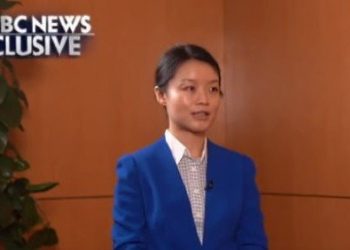 武漢病毒所長王延軼欲“澄清”病毒來源 網友卻揪其“黑歷史”不放