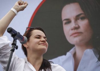 白俄羅斯女總統候選人一天內舉行三場競選集會