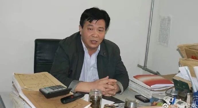 河北省辛集市警方近日破獲一宗23年前的運鈔車搶劫殺人案，其中一名疑犯趙智勇竟然是現任石家莊市欒城區法院院長。圖爲趙智勇（圖片來源：微博）
