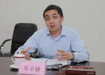 曝新疆以集中營模式防疫 強迫吃藥 受困者想自殺（視頻）