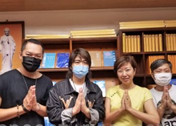 香港「天梯書店」開業 敞開大門讓港人瞭解法輪功