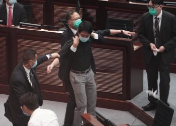 香港3民主派議員今早再度被捕 被指「妨礙國歌法審議」