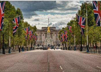 兩次大選三位首相逾時四載 英國“脫歐”關鍵人物細數