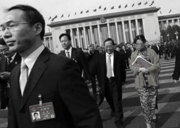 恐代表“千里投毒” 港媒：中共兩會或按去年防疫模式