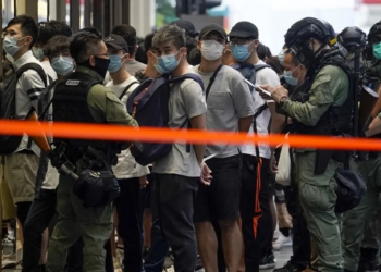 近9成年輕人對港府無信心 學者：社會累積未爆火藥