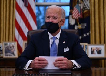拜登和英首相通話 討論巴黎協定及疫情貿易