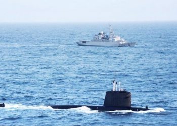 捍衛國際法 法兩軍艦南海巡弋展實力