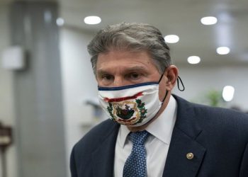 民主黨蔘議員反對 管理及預算局長認證或受阻