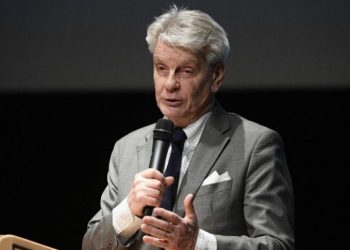 中共大使干涉法國外交 要求國會議員取消訪臺