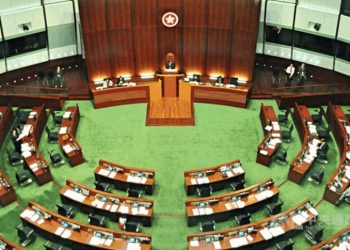 港議員宣誓效忠將開跑 傳泛民59人會被剝奪議席