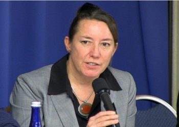 全球400多學者聯署公開信 譴責中共制裁英學者芬利