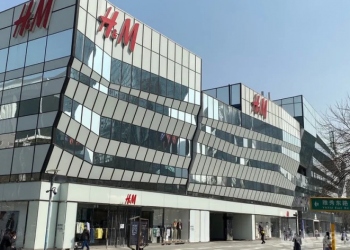 “問題地圖”再惹問題 H&M屈服中共又招越南抵制