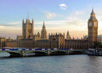 英媒：中共間諜威脅空前 英將效仿美國出臺新法