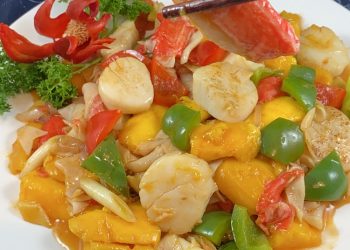 【梁廚美食】紫蘇葉牛蒡魚豆腐湯/ 芒果炒帶子蟹柳