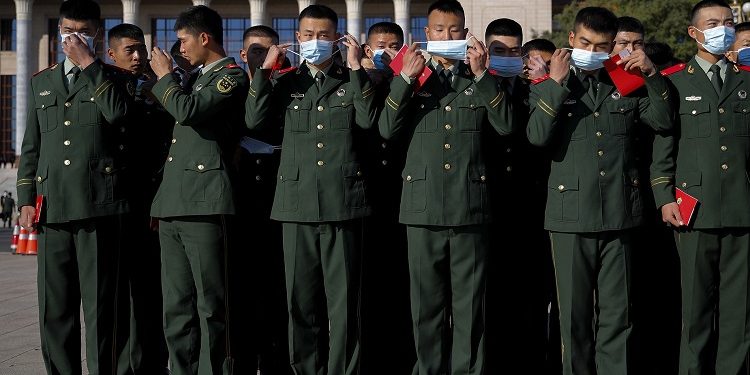 圖為天安門的中共武警部隊。(圖片來源:美聯社)