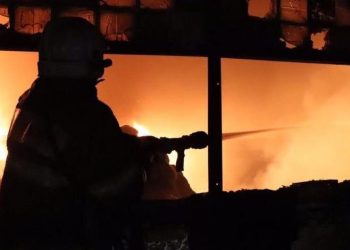 科威特最大煉油廠爆發大火 油價“火上澆油”