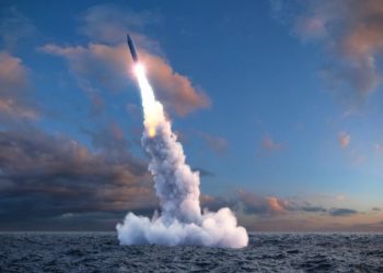 英國專家：西方政府對中共的軍事野心過於幼稚