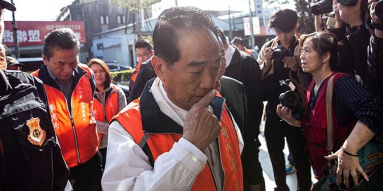 臺灣親民黨主席宋楚瑜(Photo by Chan Kwok Shing/SOPA Images/LightRocket via Getty Images)
