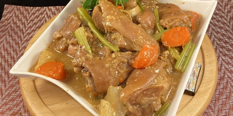 本食譜及照片由 【梁廚美食】烹飪節目梁師傅提供
Recipe and Photo developed by Master Chef James Leung